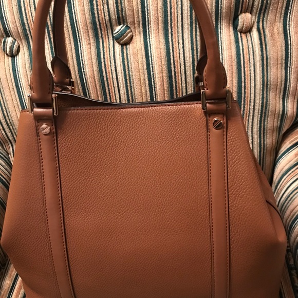 Michael Kors - Picture 2 of 14